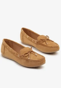 Brązowe Mokasyny z Ekozamszu Zdobione Wiązaniem z Kokardą Sonilora