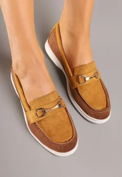 Brązowe Mokasyny z Metalową Ozdobą Ellianta