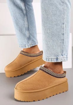 Brązowe Śniegowce na Platformie z Ozdobnym Paskiem Lotiara