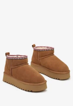 Brązowe Śniegowce na Platformie ze Skóry Naturalnej Ozdobione Haftem Narisha