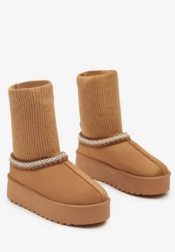 Brązowe Śniegowce na Platformie z Ozdobną Dopasowaną Cholewką i Haftowanymi Obszyciami Tinnacilia