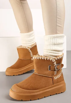 Brązowe Śniegowce na Platformie Ozdobione Klamrą i Haftem Rinneva