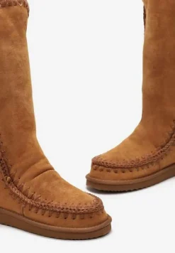 Brązowe Śniegowce za Kostkę z Dekoracyjnymi Przeszyciami i Grubym Futerkiem Zaphkia