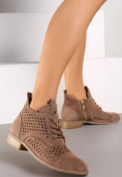 Brązowe Płaskie Botki z Ażurowym Zdobieniem Skórzaną Wkładką i Sznurowaniem Jagelia