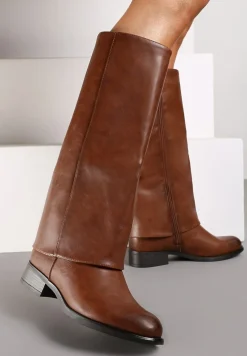 Brązowe Płaskie Kozaki Ozdobione Szeroką Wywiniętą Cholewką Ettelise