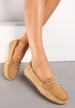 Brązowe Płaskie Mokasyny o Klasycznym Fasonie z Przeszyciem Wenniva