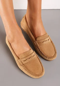 Brązowe Płaskie Mokasyny o Klasycznym Fasonie z Przeszyciem Wenniva
