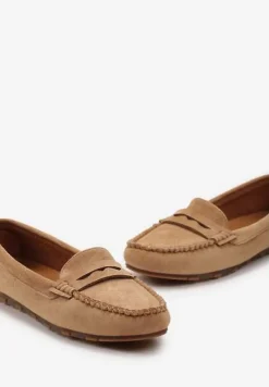 Brązowe Płaskie Mokasyny o Klasycznym Fasonie z Przeszyciem Wenniva
