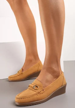 Brązowe Półbuty Mokasyny na Koturnie z Metaliczną Ozdobą Dalisha