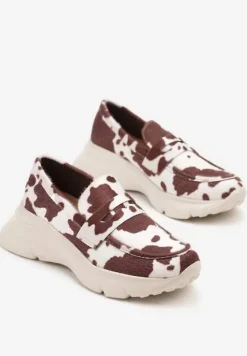 Brązowe Półbuty na Tłoczonej Platformie Eraviella