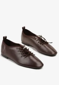 Brązowe Półbuty ze Sznurowaniem ze Stoperem Julirine