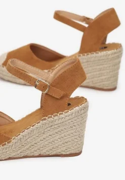 Brązowe Sandały Assaciane