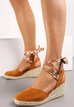 Brązowe Sandały Espadryle na Koturnie Wiązane Przy Kostce Mirilthe