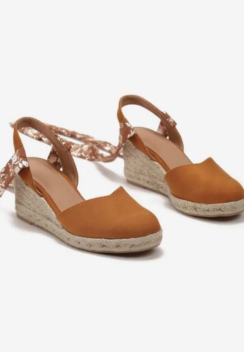 Brązowe Sandały Espadryle na Koturnie Wiązane Przy Kostce Mirilthe