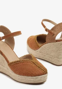 Brązowe Sandały na Koturnie z Plecionką Zeirea