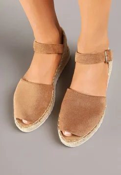 Brązowe Sandały z Plecionką w Typie Espadryli Oklerra