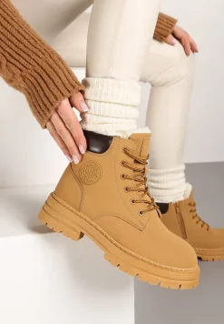 Brązowe Sznurowane Traperki na Płaskim Obcasie ze Sztucznym Futerkiem Diarrave