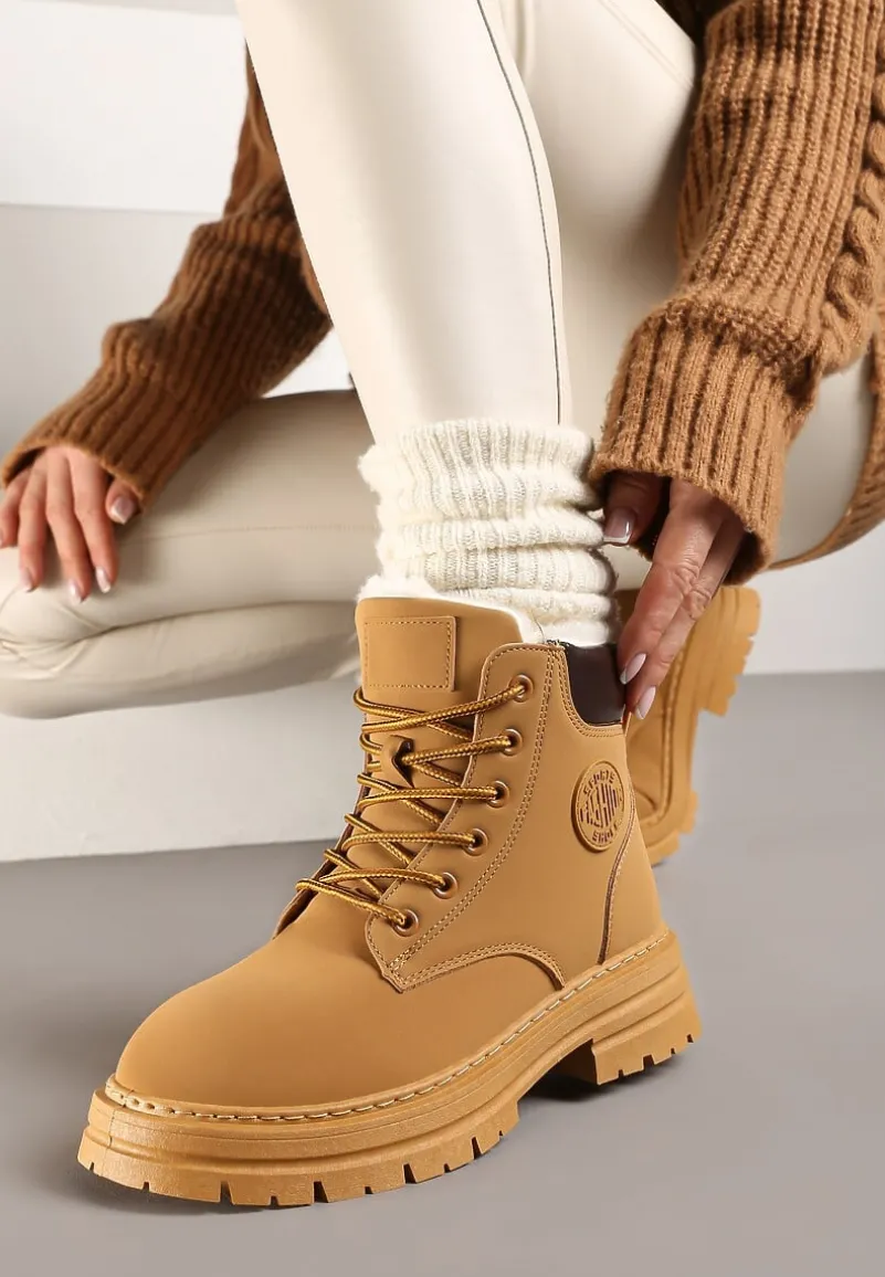 Brązowe Sznurowane Traperki na Płaskim Obcasie ze Sztucznym Futerkiem Diarrave