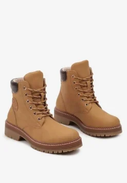 Brązowe Sznurowane Traperki z Nubuku o Klasycznym Fasonie Tirilaine