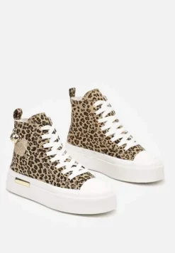 Brązowe Trampki z Wysoką Cholewką na Platformie Wykończone Brokatową Broszką Terilaina