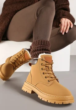 Brązowe Traperki ze Sznurowaniem i Grubą Podeszwą z Nubuku Syntetycznego Ariellta