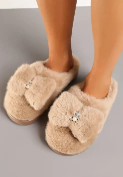 Brązowe Wsuwane Kapcie z Futerkiem Ozdobione Kokardą Lemiola