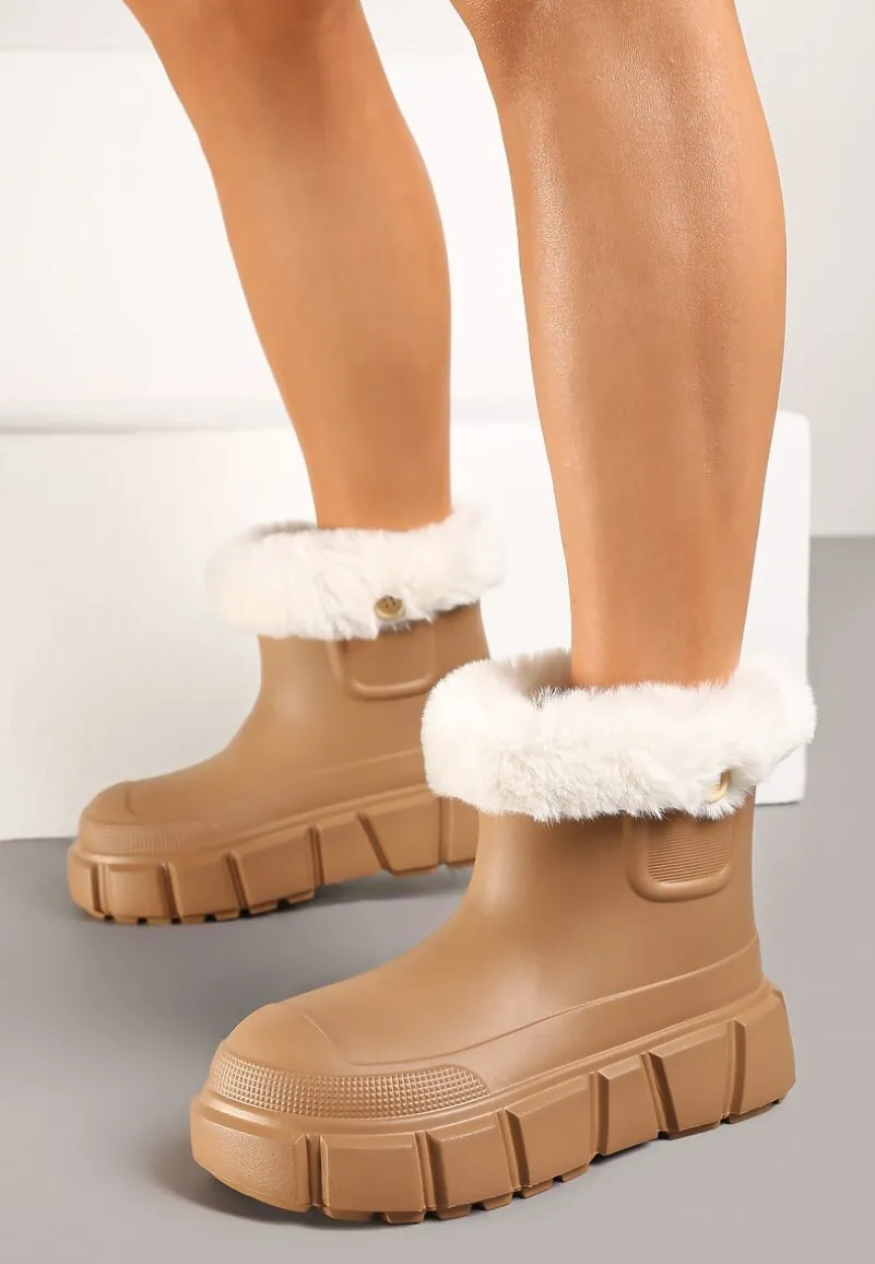 Brązowe Wsuwane Śniegowce z Futrzaną Wyściółką i Zdobieniami Tarvia