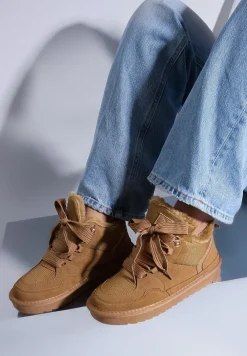 Brązowe Zimowe Sneakersy Vices Stylizowane na Śniegowce z Futerkiem Tennira