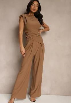 Brązowy Komplet Bluzka z Poduszkami w Ramionach i Proste Spodnie z Gumką w Pasie Divanes