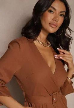 Brązowy Kopertowy Kombinezon z Bawełny z Dodatkowym Paskiem i Gumką w Talii Rinnarela