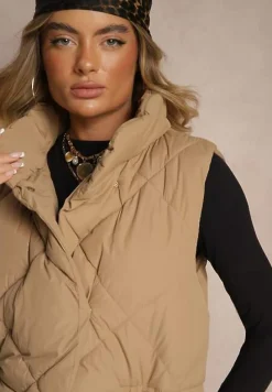 Ciemnobeżowa Długa Kamizelka z Pikowanymi Przeszyciami ze Stójką i Kieszeniami Avalithe