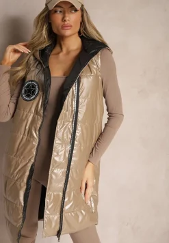 Ciemnobeżowa Długa Kamizelka Pikowana z Naszywką i Kapturem Mevianis