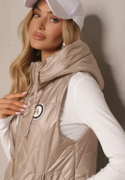 Ciemnobeżowa Kamizelka z Kapturem Ozdobą i Pikowaniem Desirala