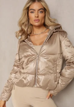 Ciemnobeżowa Kurtka z Pikowaniem i Troczkiem w Talii oraz Kapturem Aielera