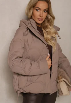 Ciemnobeżowa Pudełkowa Kurtka Zdobiona Pikowanymi Przeszyciami z Kapturem i Ściągaczami Ziasha