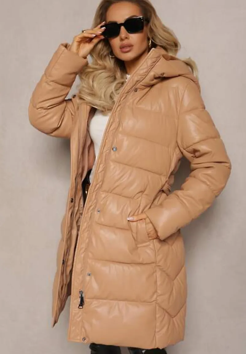 Ciemnobeżowa Wiskozowa Kurtka z Imitacji Skóry z Ozdobnym Pikowaniem z Paskiem i Kapturem Gersja