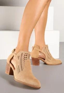 Ciemnobeżowe Ażurowe Botki Vices na Słupku w Stylu Kowbojek Ozdobione Wycięciem Isfedi