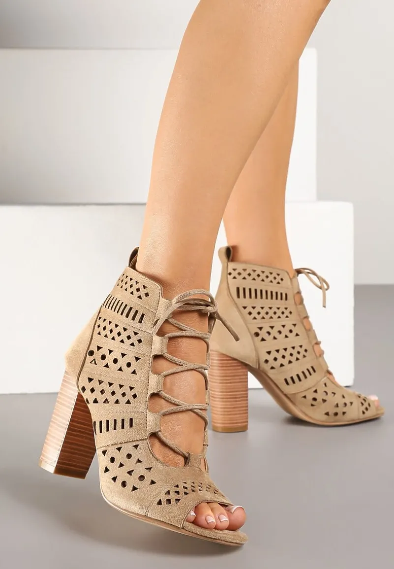 Ciemnobeżowe Ażurowe Botki Vices na Słupku Nimisa