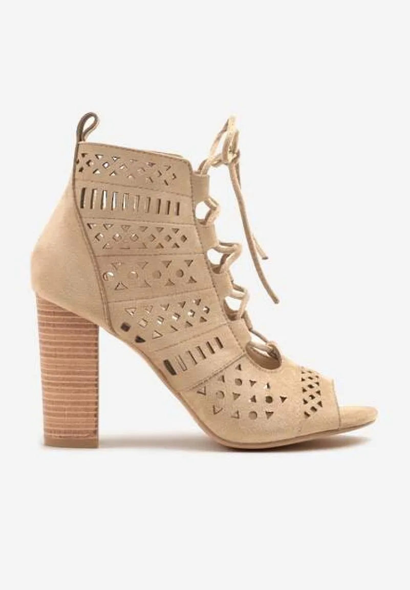 Ciemnobeżowe Ażurowe Botki Vices na Słupku Nimisa