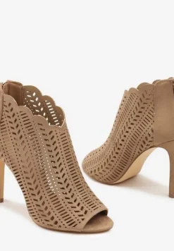 Ciemnobeżowe Ażurowe Sandały Vices na Szpilce Seladith