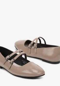 Ciemnobeżowe Balerinki na Płaskiej Podeszwie Wykończone Paskami Sprzączkami i Skórzaną Wkładką Nasnae