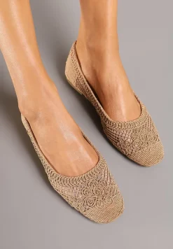 Ciemnobeżowe Balerinki Ozdobione Siateczką Landeora