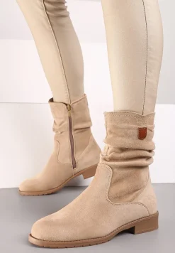 Ciemnobeżowe Botki do Połowy Łydki z Imitacji Zamszu i Marszczoną Cholewką Alemiphae