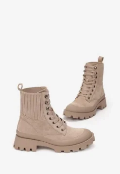 Ciemnobeżowe Botki Jadirel
