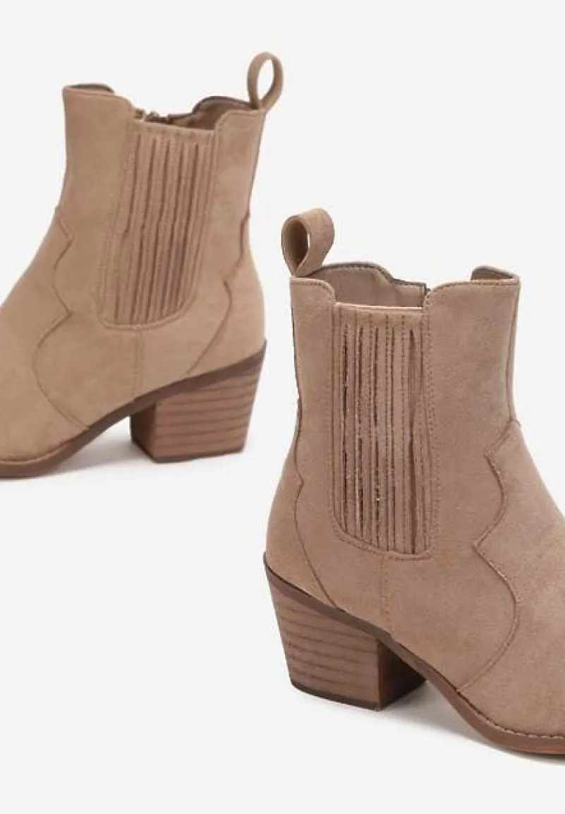 Ciemnobeżowe Botki Kowbojki na Słupku Jozeline