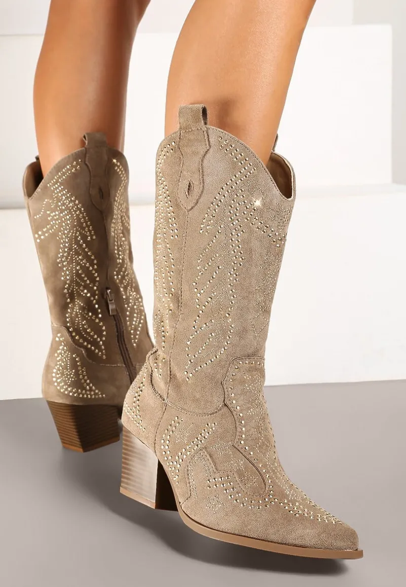 Ciemnobeżowe Botki Kowbojki z Ekozamszu na Stożkowym Obcasie Ozdobione Cyrkoniami Nialase