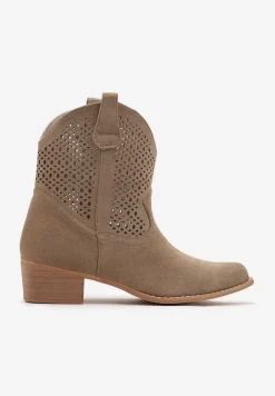 Ciemnobeżowe Botki Kowbojki na Słupku z Ekoskóry z Ażurowym Zdobieniem Clovera