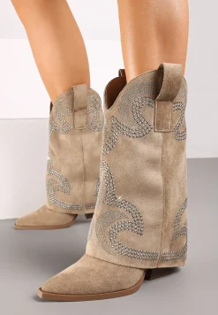 Ciemnobeżowe Botki Kowbojki na Słupku Wykończone Wywiniętą Nogawką z Cyrkoniami Evisya