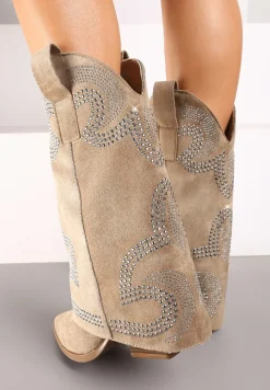 Ciemnobeżowe Botki Kowbojki na Słupku Wykończone Wywiniętą Nogawką z Cyrkoniami Evisya