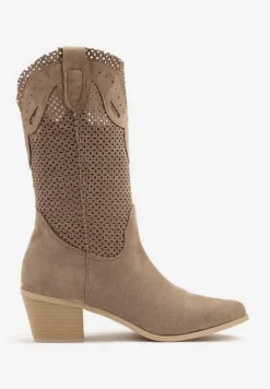 Ciemnobeżowe Botki Kowbojki na Słupku z Ażurową Cholewką Felmira
